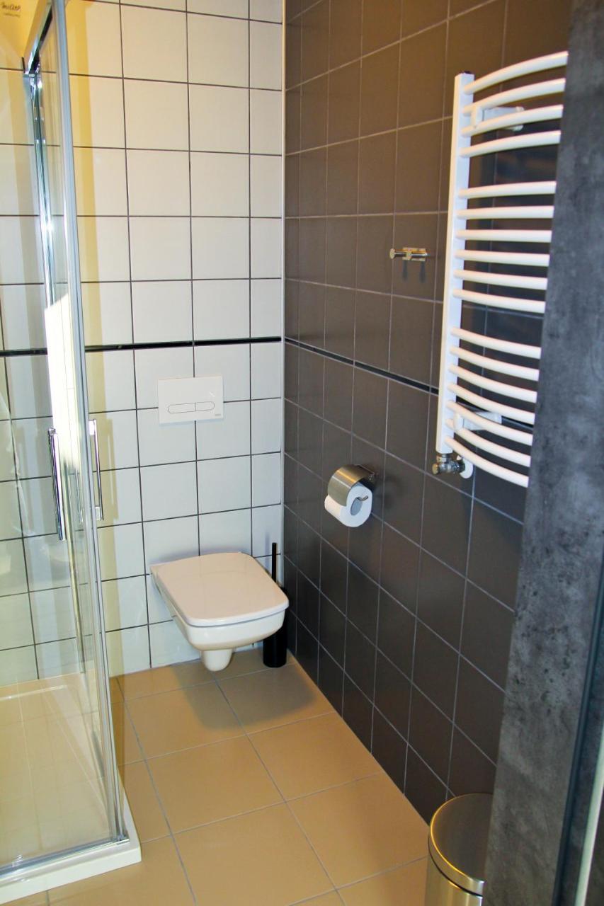Motel Lunar Oświęcim Εξωτερικό φωτογραφία